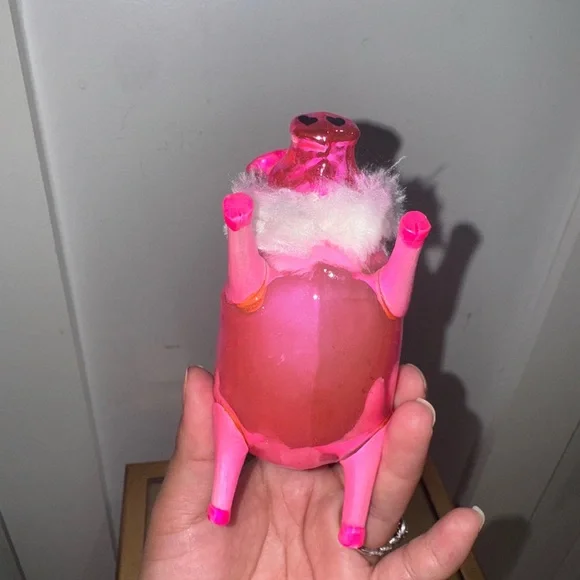 Betsey Johnson Pink Pig  Blown Glass  Ornament - Picture 8 of 8